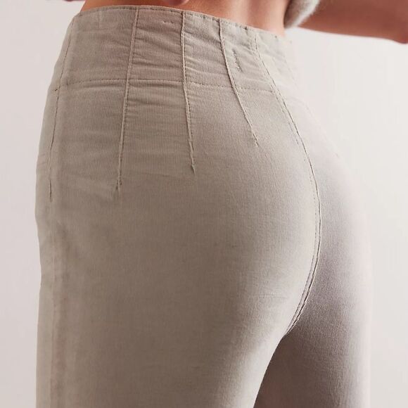 FREE PEOPLE - Jayde Seamed Corduroy Flare Pants - Picture 2 of 12